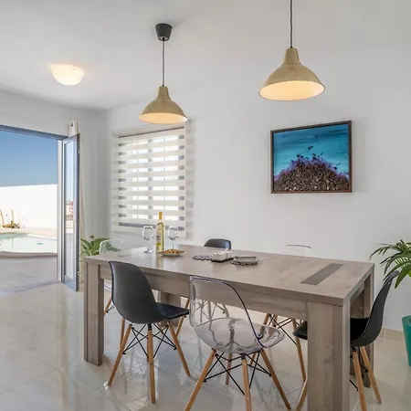 Дом отдыха Esmeralda *