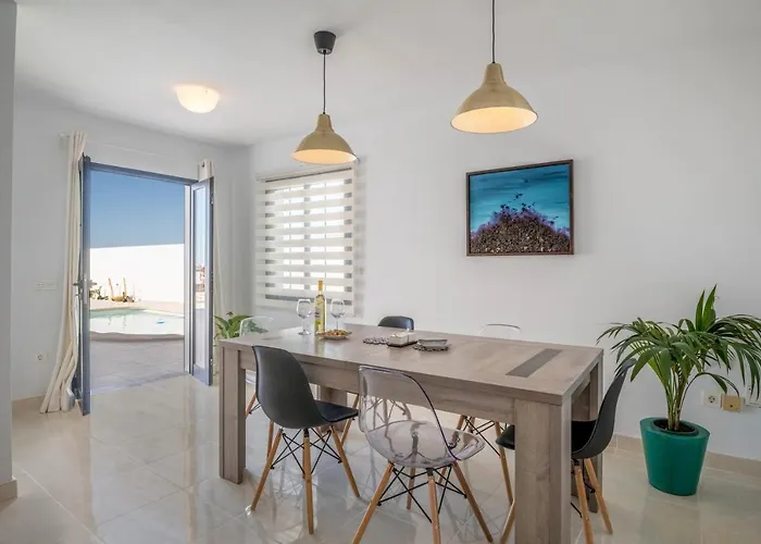 Дом отдыха Esmeralda *