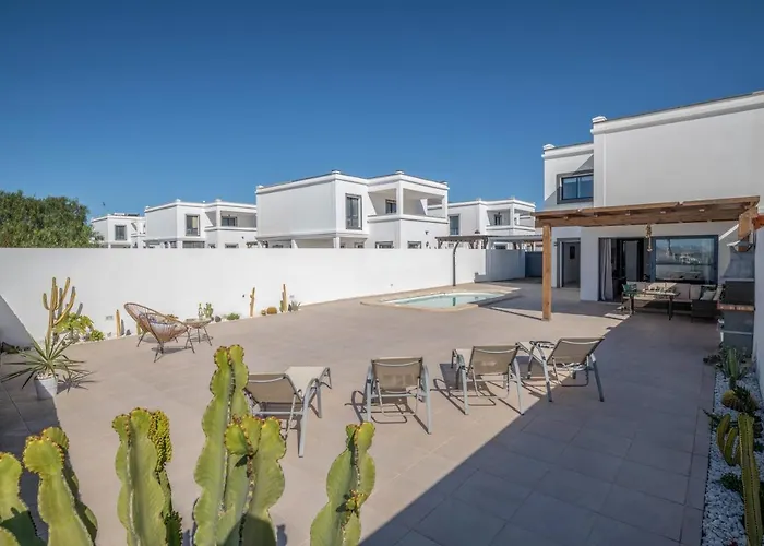 Esmeralda * Huertecillas